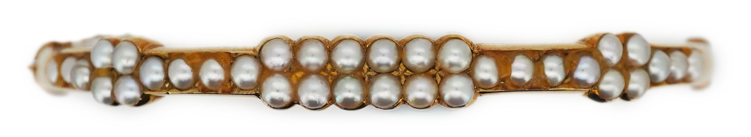 An Edwardian seed pearl bangle, early 20th century